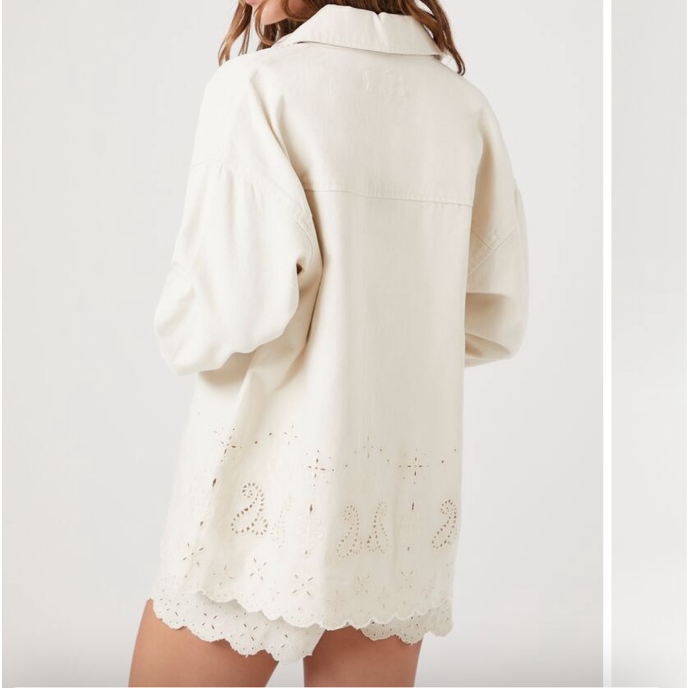 NWT Twill Scalloped Eyelet Shacket